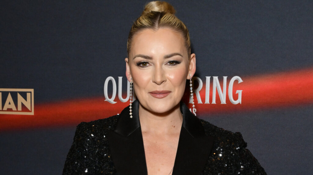 wwe-interviewer-jackie-redmond-s-journey-and-renee-paquette-s-influence