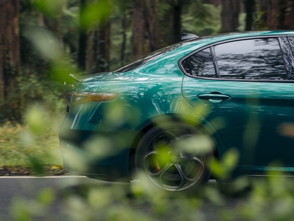 alfa-romeo-giulia-quadrifoglio-a-timeless-icon-on-australia-s-targa-classica