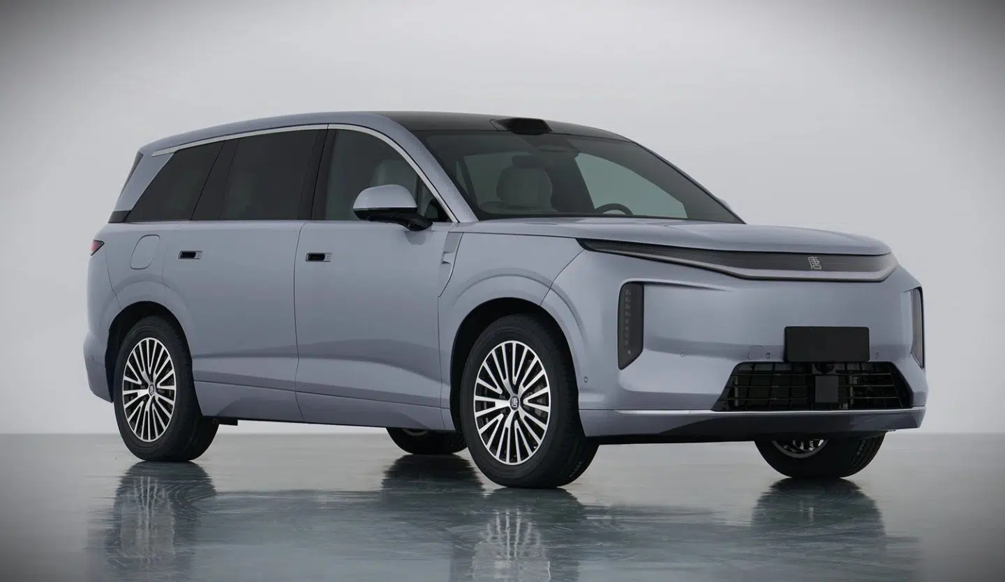 byd-unveils-great-tang-hybrid-suv-with-impressive-342-km-ev-range