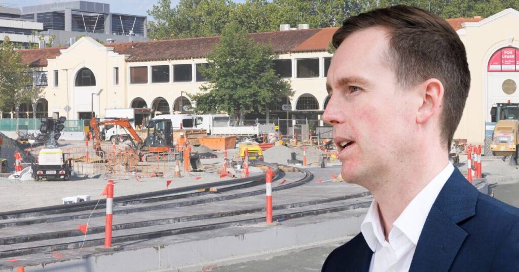 canberra-light-rail-extension-ahead-of-schedule-easing-business-concerns