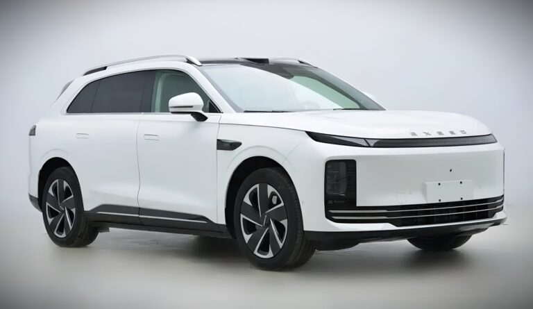 chery-unveils-exeed-ex7-electric-suv-with-advanced-features