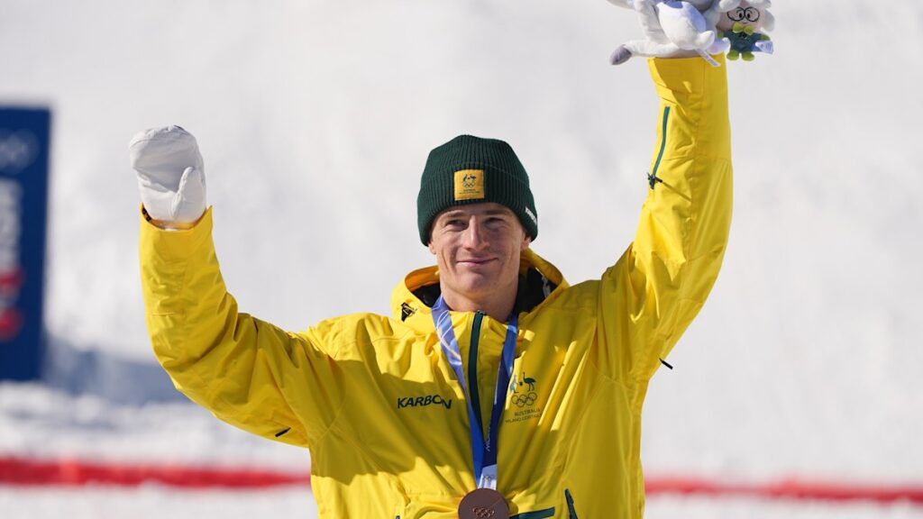 matt-graham-clinches-bronze-in-dual-moguls-at-livigno-eyes-future-olympic-bid