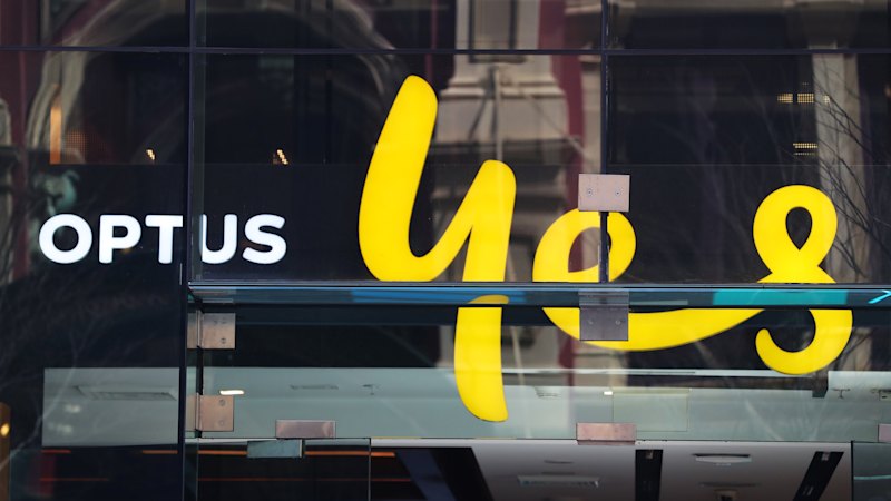 optus-faces-backlash-amid-200-job-cuts-after-challenging-year