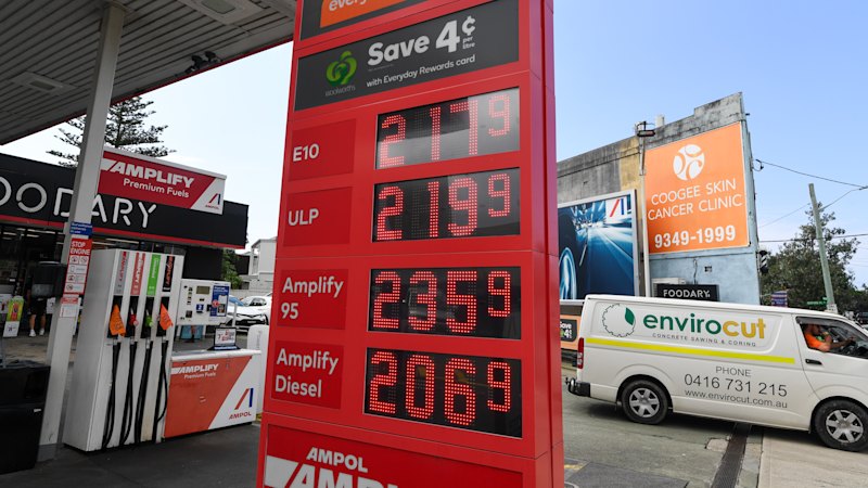 panic-buying-blamed-for-short-term-fuel-shortages-in-australia