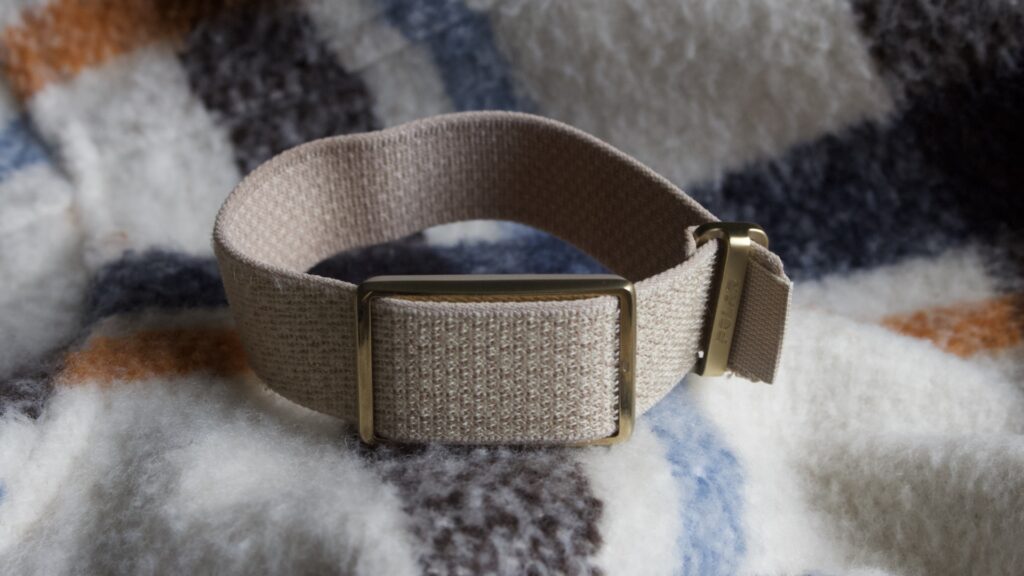 polar-loop-gen-2-a-stylish-tracker-hampered-by-app-limitations