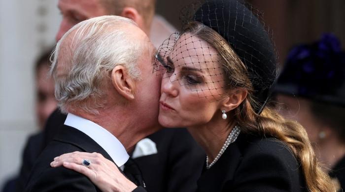 princess-kate-s-poised-response-amid-royal-family-crisis