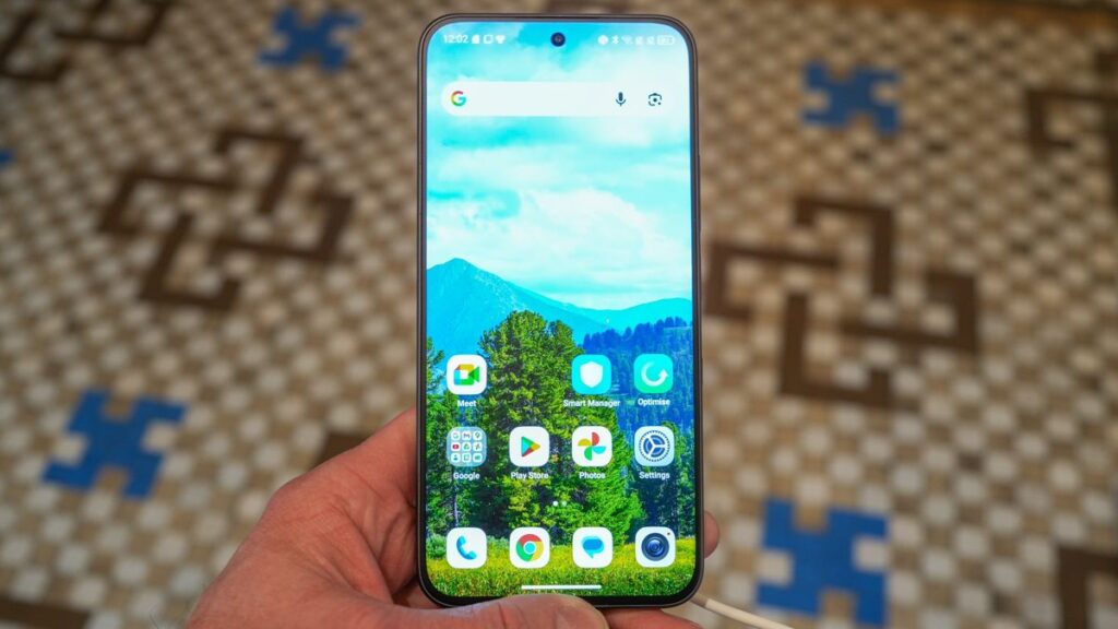 tcl-unveils-cutting-edge-screen-tech-at-mwc-with-nxtpaper-and-amoled-fusion