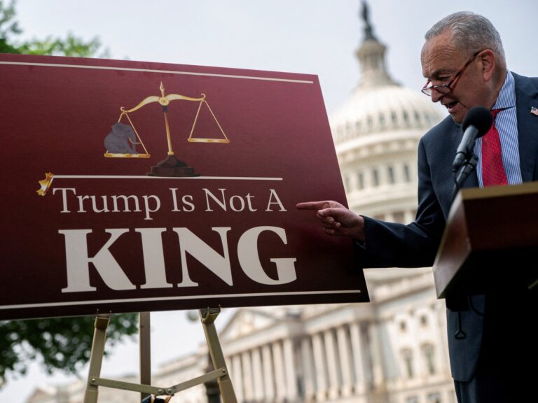 us-strikes-on-iran-spark-bipartisan-call-for-war-powers-legislation