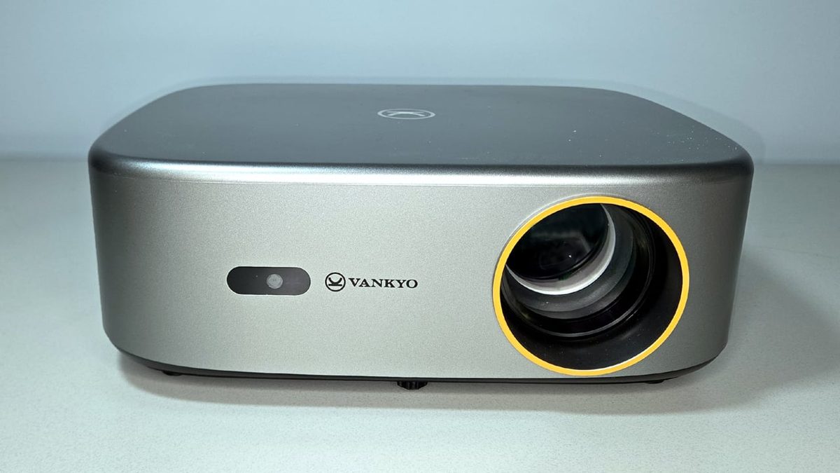 vankyo-performance-v700g-pro-a-budget-friendly-home-theater-projector