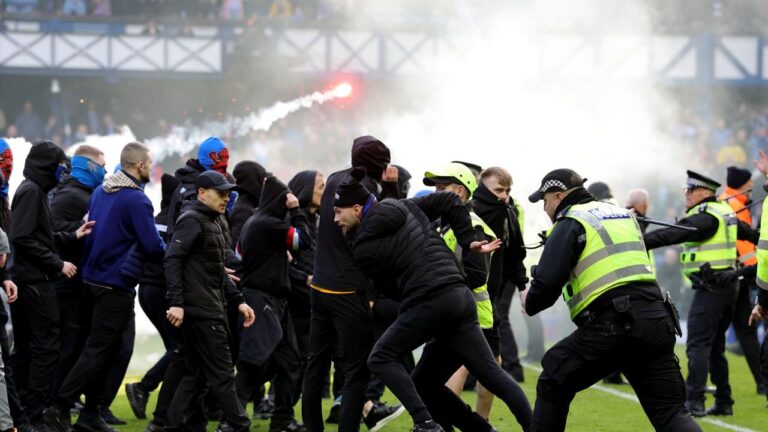 violent-clashes-erupt-after-celtic-s-scottish-cup-win-over-rangers