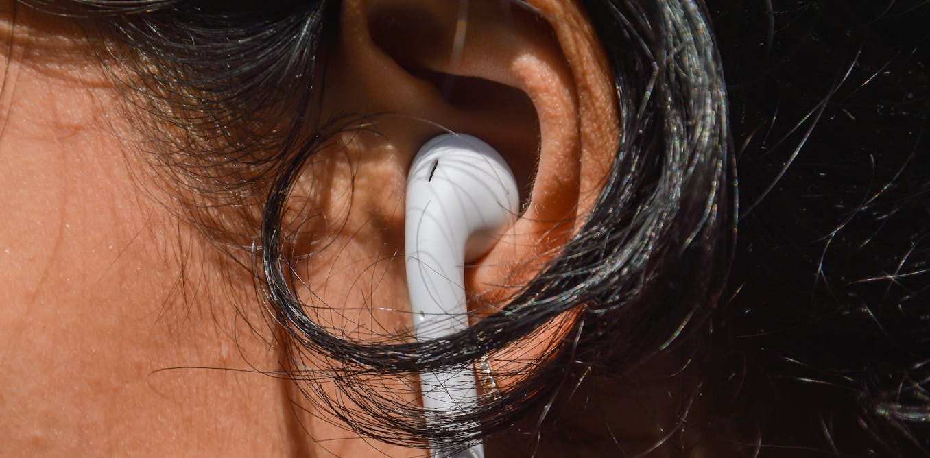 why-regularly-cleaning-your-headphones-is-essential-for-ear-health